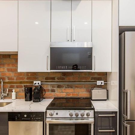 Lofts Du Parc Lahaie Монреал Екстериор снимка