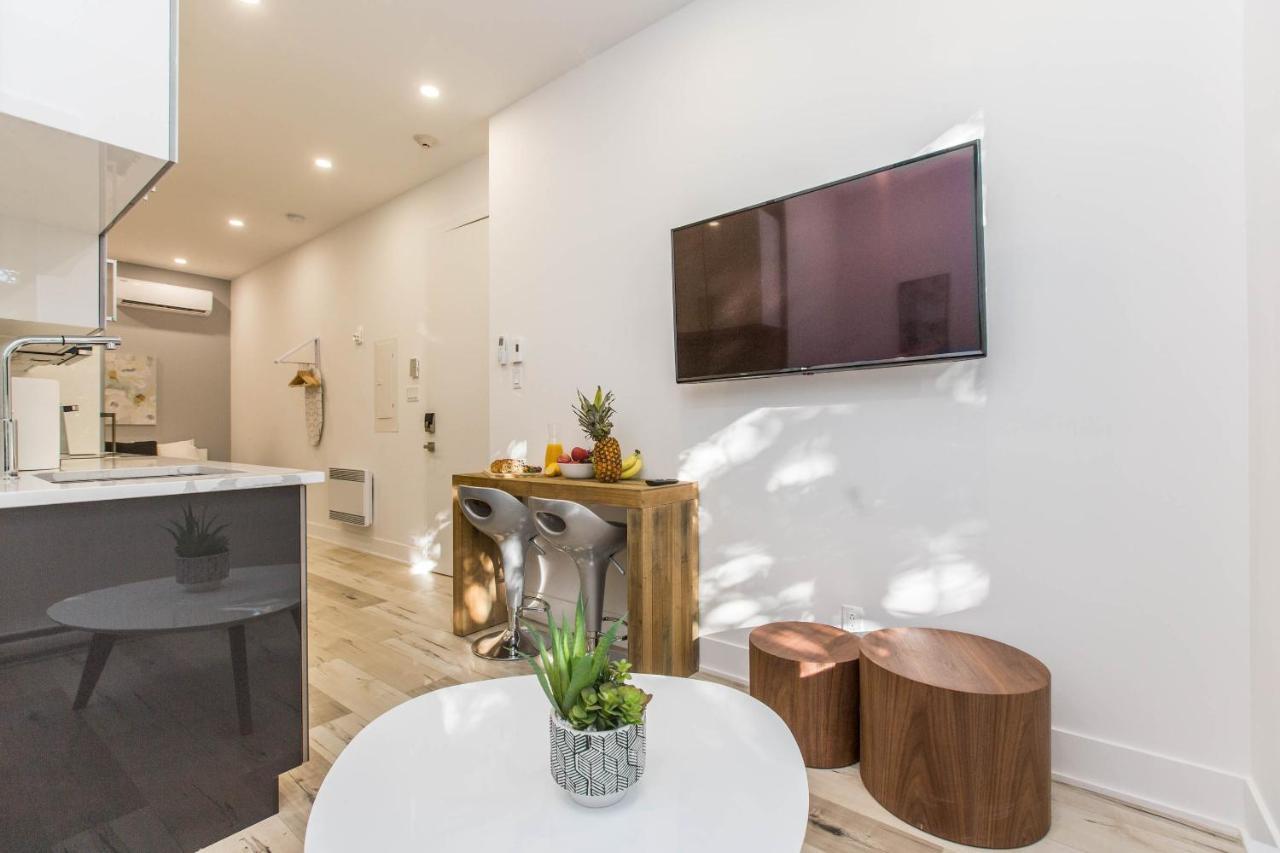 Lofts Du Parc Lahaie Монреал Екстериор снимка