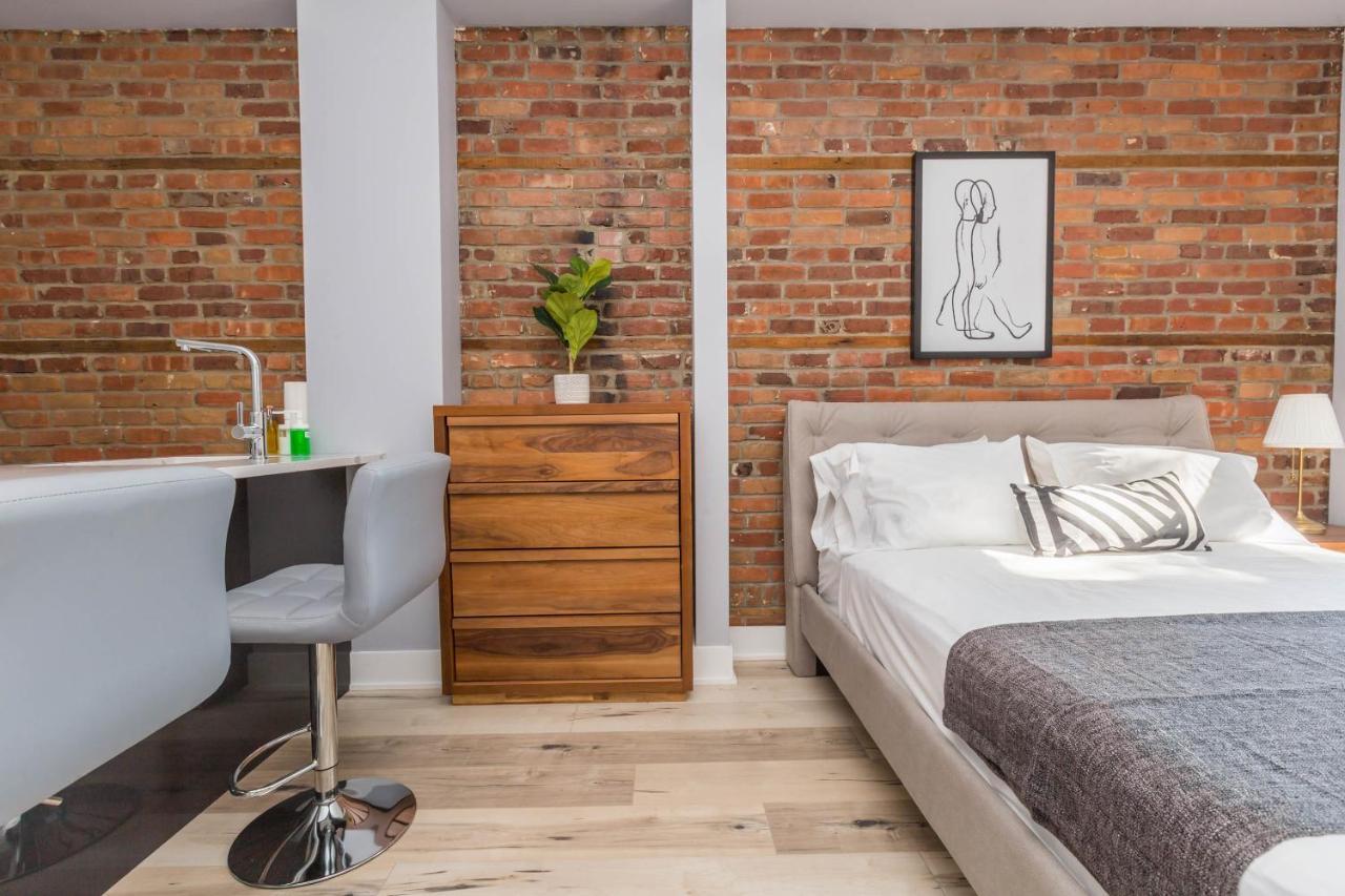 Lofts Du Parc Lahaie Монреал Екстериор снимка