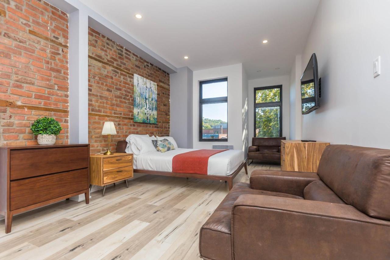 Lofts Du Parc Lahaie Монреал Екстериор снимка