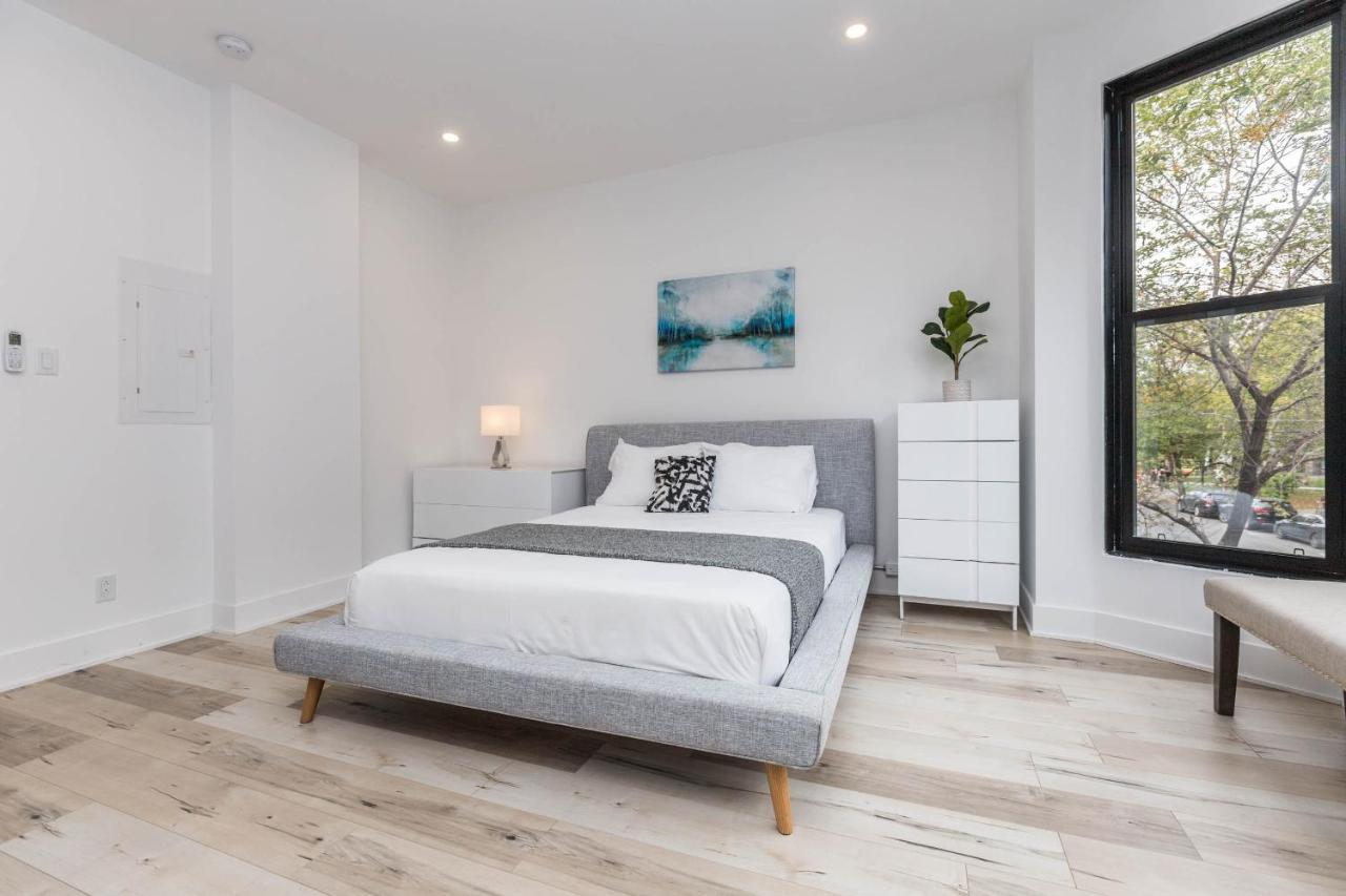 Lofts Du Parc Lahaie Монреал Екстериор снимка