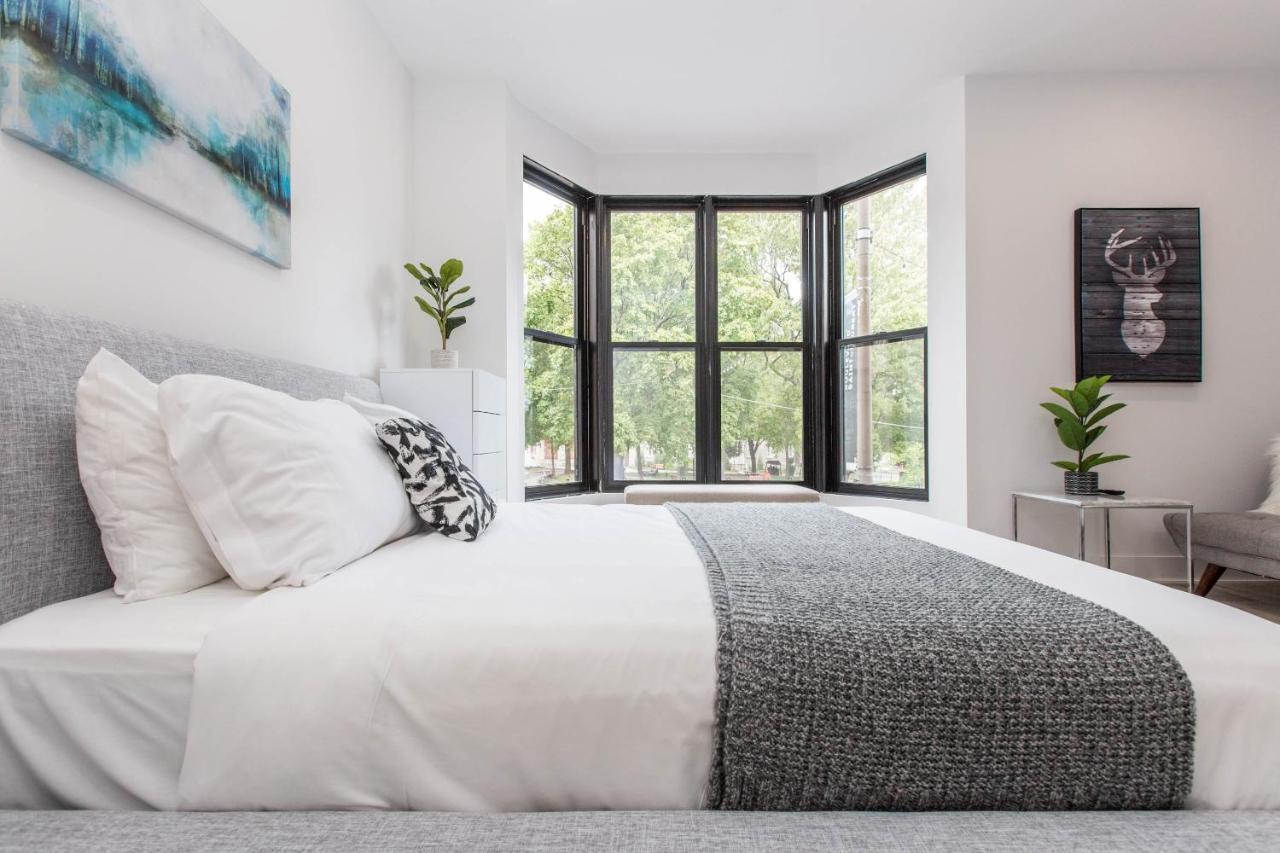 Lofts Du Parc Lahaie Монреал Екстериор снимка