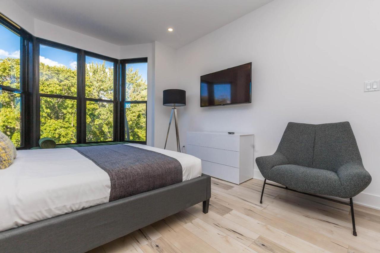 Lofts Du Parc Lahaie Монреал Екстериор снимка