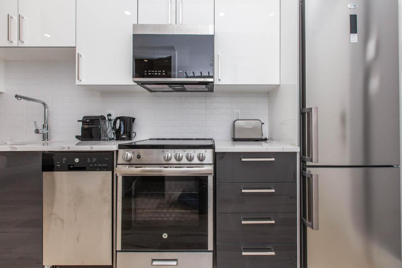 Lofts Du Parc Lahaie Монреал Екстериор снимка