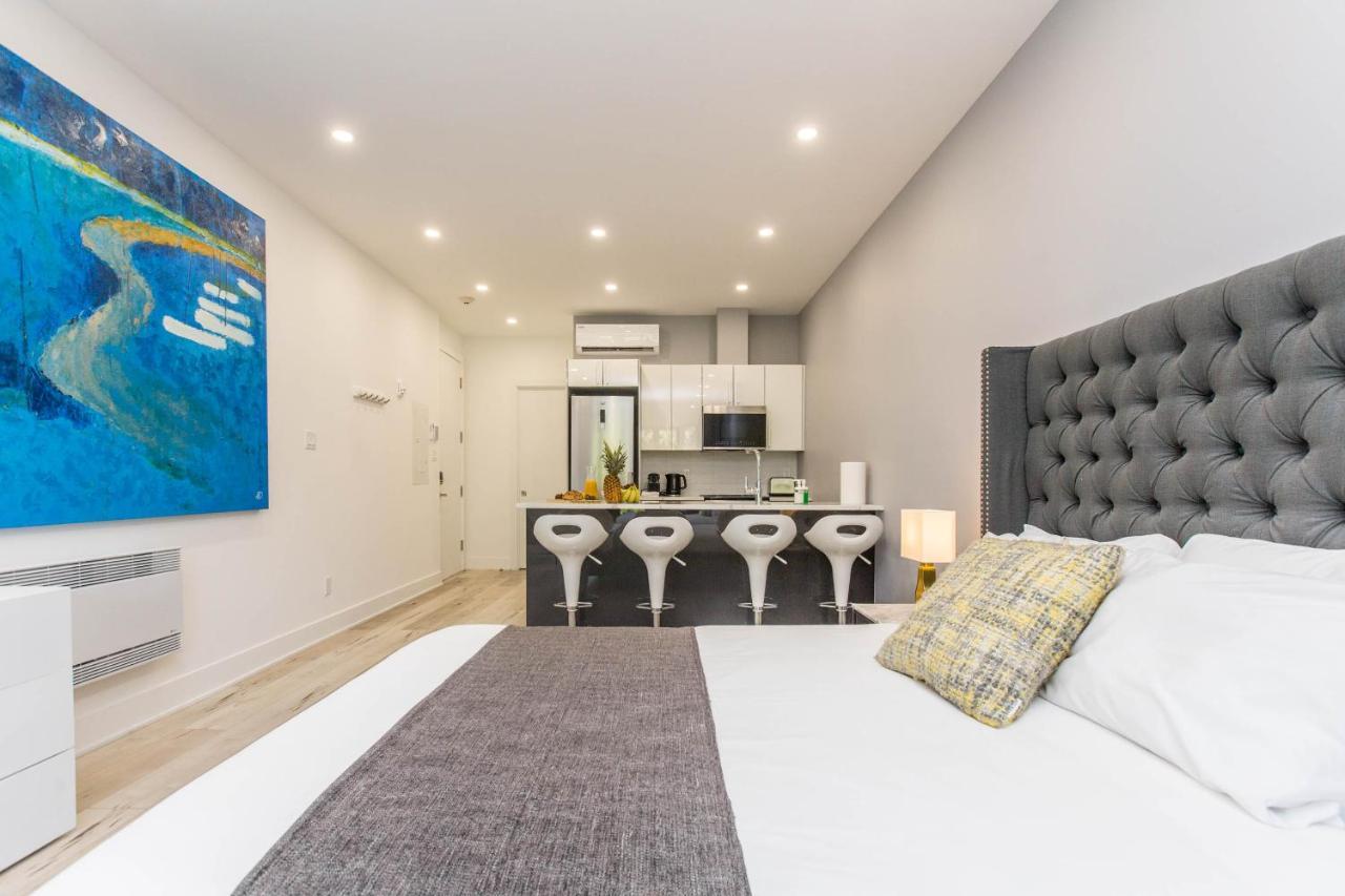 Lofts Du Parc Lahaie Монреал Екстериор снимка